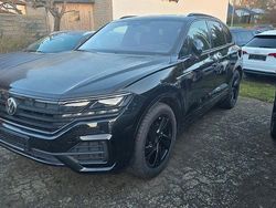 Schwarz Gebraucht 2023 VW Touareg Style SUV | 59.990 € (Fairer Preis)