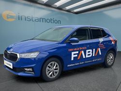 Blau Gebraucht 2023 Skoda Fabia Kleinwagen | 19.499 € (Teuer)
