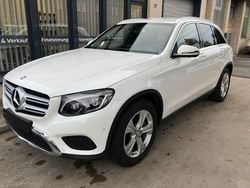 Polarweiss Gebraucht 2016 Mercedes GLC250 AMG line SUV | 19.998 € (Guter Preis)