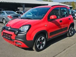 Rot Gebraucht 2022 Fiat Panda Cross Cross Kleinwagen | 10.690 €