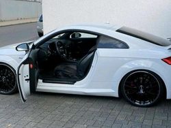 Weiß Gebraucht 2017 Audi TT Competition Coupé | 27.500 €