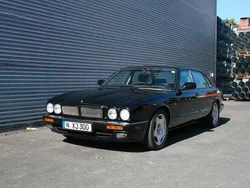 Schwarz Gebraucht 1995 Jaguar XJR Limousine | 6.900 €