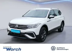 Weiß Gebraucht 2023 VW Tiguan Allspace Life SUV | 35.390 € (Guter Preis)