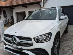 Weiß Gebraucht 2021 Mercedes GLC300 SUV | 34.900 € (Fairer Preis)