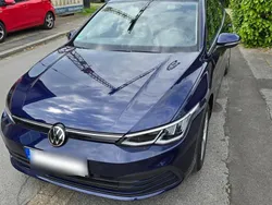 Blau Gebraucht 2020 VW Golf VIII Life Kombi | 19.900 € (Guter Preis)