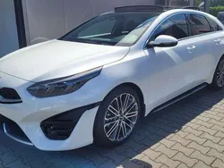 Deluxe weiß Neu 2025 Kia ProCeed Kleinwagen | 32.990 €