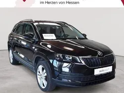 Blackmagic perleffekt Gebraucht 2020 Skoda Karoq Style SUV | 19.990 € (Guter Preis)