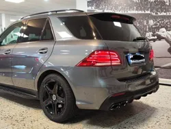 Grau Gebraucht 2018 Mercedes GLE250 AMG line SUV | 28.800 € (Teuer)