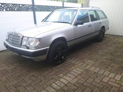 Gebraucht 1988 Mercedes E300 Kombi | 6.900 €