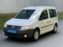 Weiß Gebraucht 2010 VW Caddy Team Van / Kleinbus | 5.999 € (Guter Preis)