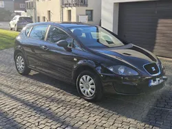 Schwarz Gebraucht 2010 Seat Leon Limousine | 3.900 € (Fairer Preis)