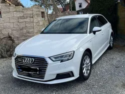 Schwarz Gebraucht 2017 Audi A3 Sportback e-tron Limousine | 17.400 € (Etwas zu teuer)