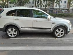 Weiß Gebraucht 2011 Chevrolet Captiva SUV | 6.500 €