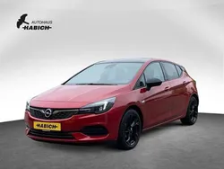 Rot Gebraucht 2019 Opel Astra Limousine | 17.790 € (Teuer)
