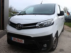 Weiß Gebraucht 2017 Toyota Proace Comfort Van | 13.999 € (Fairer Preis)
