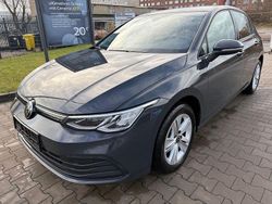 Grau Gebraucht 2022 VW Golf Life Limousine | 13.400 € (Fairer Preis)