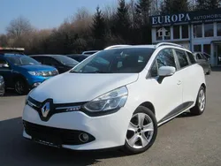 Weiß Gebraucht 2015 Renault Clio GrandTour Luxe Kombi | 3.790 € (Fairer Preis)