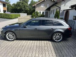 Grau Gebraucht 2018 Audi A4 Sport Kombi | 17.900 € (Fairer Preis)