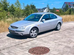 Silber Gebraucht 2003 Ford Mondeo Limousine | 800 € (Guter Preis)