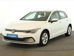 Pure white Gebraucht 2021 VW Golf Life SUV | 22.880 € (Etwas zu teuer)