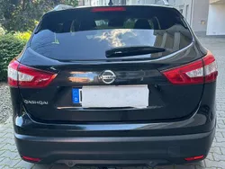 Gebraucht 2016 Nissan Qashqai N-Connecta SUV | 10.850 € (Superpreis)