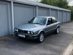 Silber Gebraucht 1986 BMW 318 Coupé | 12.500 €