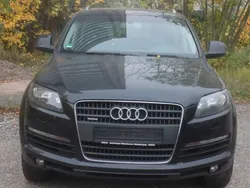 Schwarz metallic Gebraucht 2008 Audi Q7 SUV | 16.300 € (Teuer)