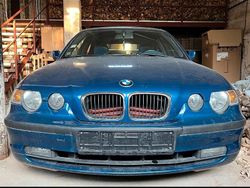 Blau Gebraucht 2002 BMW 318 Coupé | 1.250 € (Superpreis)