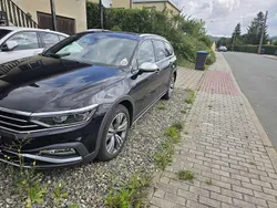 Schwarz Gebraucht 2020 VW Passat Alltrack Kombi | 29.499 € (Fairer Preis)