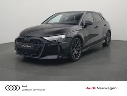 Schwarz Neu 2025 Audi RS3 Sportback Sport Kleinwagen | 74.980 €