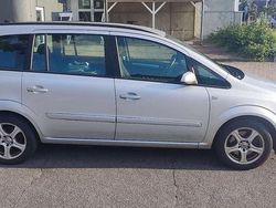 Gebraucht 2009 Opel Zafira Edition Van / Kleinbus | 1.100 € (Guter Preis)