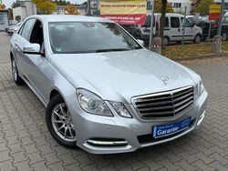 Silber Gebraucht 2011 Mercedes E200 Avantgarde Limousine | 11.100 € (Fairer Preis)