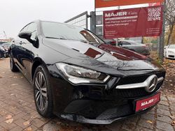 Schwarz Gebraucht 2022 Mercedes CLA180 Shooting Brake Kombi | 22.890 € (Guter Preis)