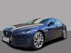 Portofino blue Gebraucht 2021 Jaguar XE SE Limousine | 32.422 € (Etwas zu teuer)