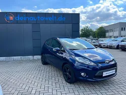 Blau Gebraucht 2012 Ford Fiesta Champions Edition Kleinwagen | 2.900 € (Fairer Preis)