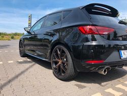 Schwarz Gebraucht 2018 Cupra Leon Limousine | 28.000 €