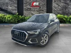 Myth black metallic Gebraucht 2020 Audi Q3 Advanced SUV | 27.990 € (Etwas zu teuer)