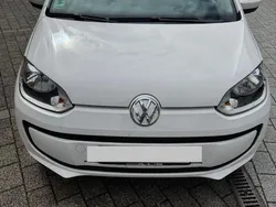Weiß Gebraucht 2014 VW up! take up! Kleinwagen | 5.400 € (Guter Preis)