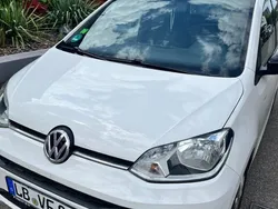 Weiß Gebraucht 2017 VW up! CLUB Kleinwagen | 7.100 € (Fairer Preis)