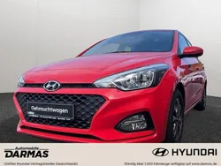 Rot Gebraucht 2020 Hyundai i20 Trend Limousine | 11.990 € (Superpreis)