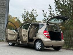 Gold Gebraucht 2005 Mercedes A150 Classic Van / Kleinbus | 4.850 € (Fairer Preis)