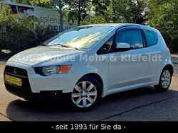 Weiß Gebraucht 2012 Mitsubishi Colt Kleinwagen | 5.999 € (Teuer)