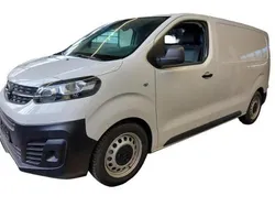 Weiß Gebraucht 2021 Opel Vivaro Van | 19.980 € (Superpreis)