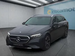 Grau Gebraucht 2023 Mercedes E220 Kombi | 48.449 € (Fairer Preis)