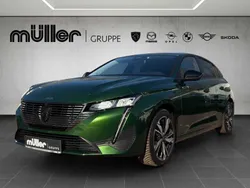 Olivgrün (metallic) Gebraucht 2023 Peugeot 308 Allure Limousine | 22.990 € (Fairer Preis)