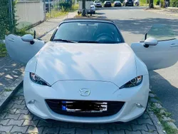 Weiß Gebraucht 2017 Mazda MX5 Prime-Line Cabrio | 17.600 € (Guter Preis)