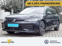 Schwarz Gebraucht 2024 VW Passat R-line Kombi | 42.880 € (Superpreis)