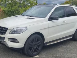 Weiß Gebraucht 2013 Mercedes ML350 SUV | 21.900 € (Guter Preis)