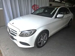 Weiß Gebraucht 2017 Mercedes C400 Avantgarde Limousine | 28.990 € (Etwas zu teuer)
