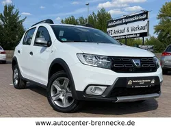Violett Gebraucht 2019 Dacia Sandero Stepway Kleinwagen | 10.950 € (Fairer Preis)